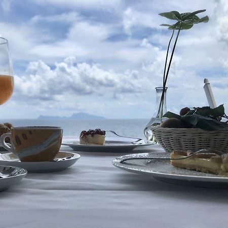 Borgo Marechiaro Bed and Breakfast Napels Buitenkant foto