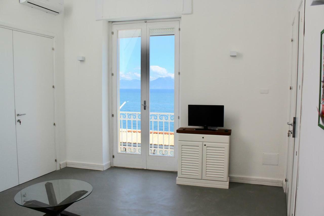 Borgo Marechiaro Bed and Breakfast Napels Buitenkant foto